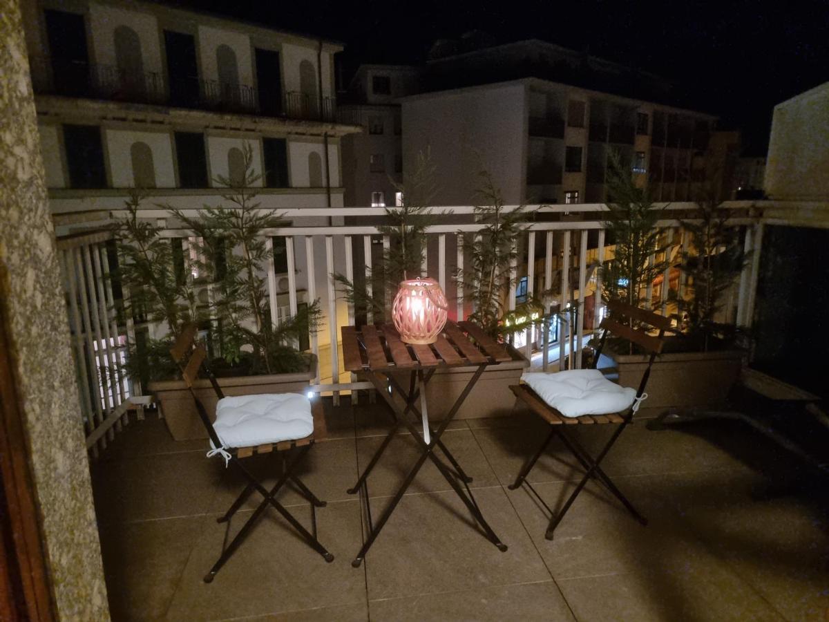 Ferienwohnung Mary House Sondrio Exterior foto