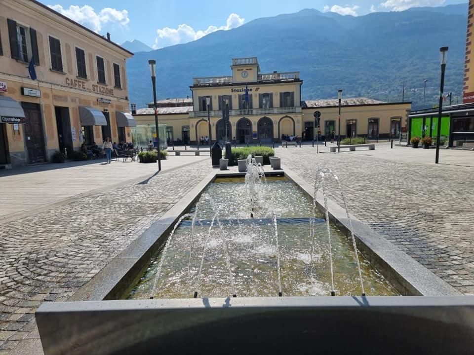 Ferienwohnung Mary House Sondrio Exterior foto