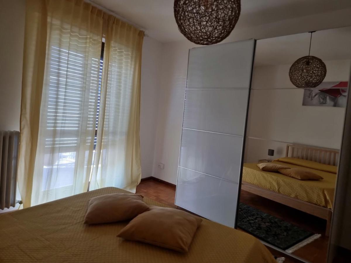 Ferienwohnung Mary House Sondrio Exterior foto