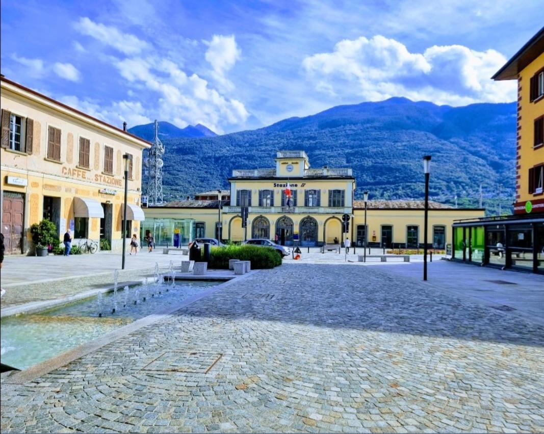 Ferienwohnung Mary House Sondrio Exterior foto
